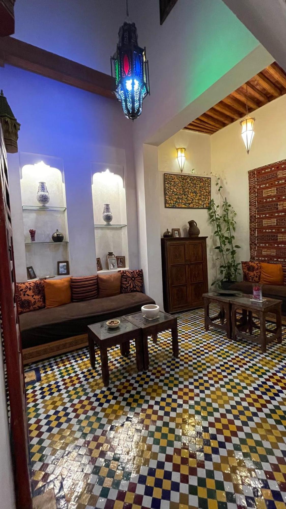 Вилла Dar Seffah Au Coeur De La Medina Фес Экстерьер фото